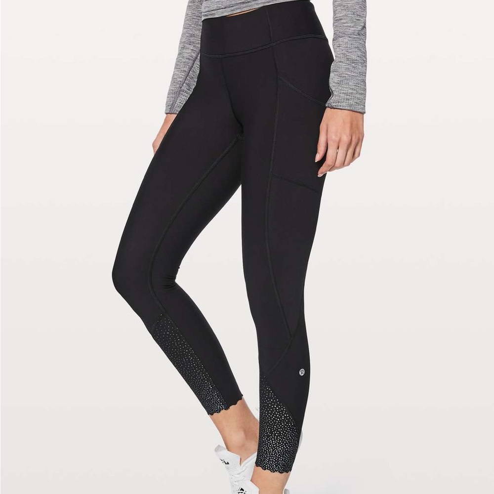 Lululemon Tight stuff tight 25”